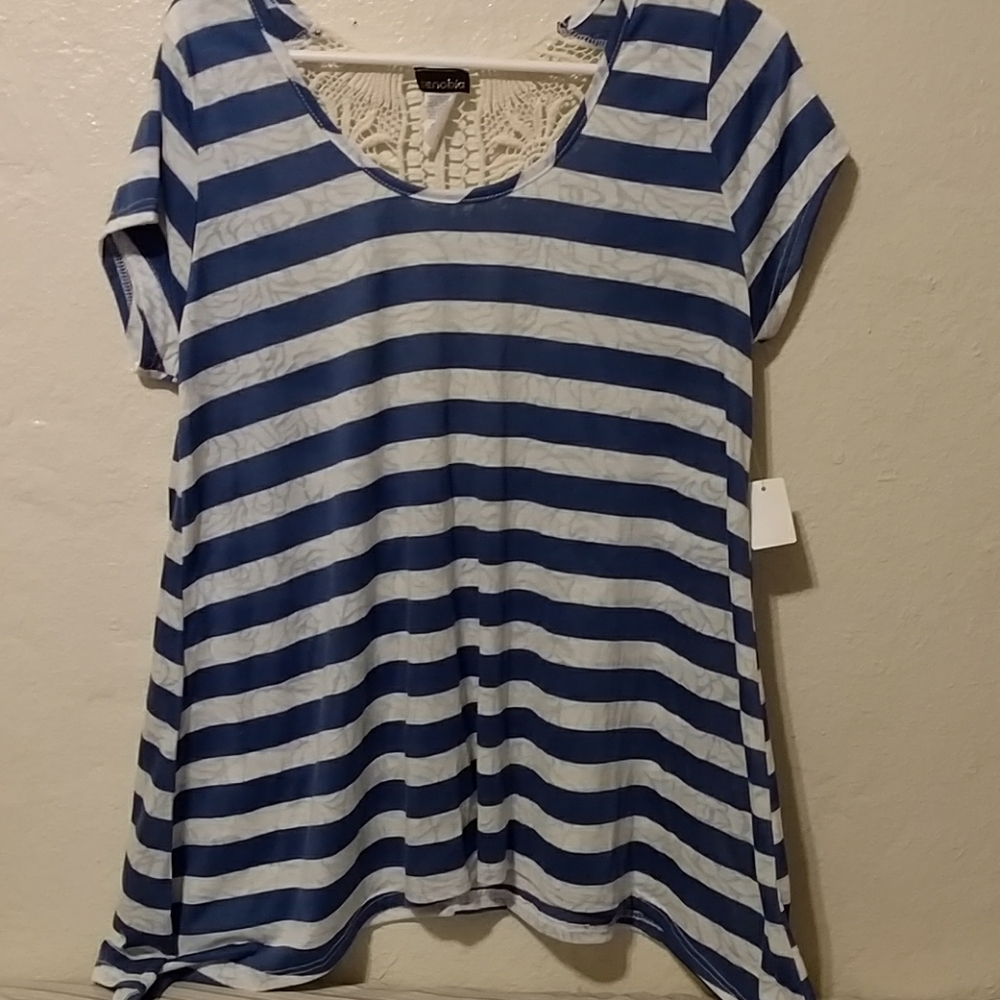 Zenobia womens top
